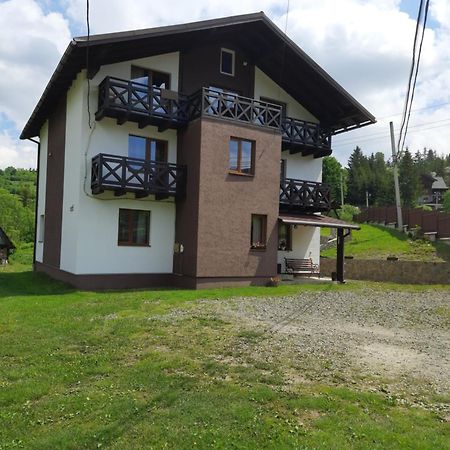 Guest House Stari Druzy Slavskoje Eksteriør bilde