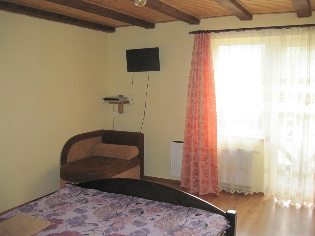 Guest House Stari Druzy Slavskoje Rom bilde