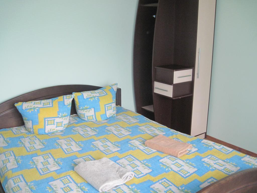 Guest House Stari Druzy Slavskoje Rom bilde
